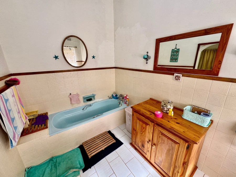 4 Bedroom Property for Sale in Potchefstroom North West